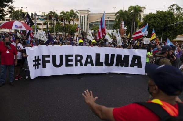 Protestas en Puerto Rico contra la grave crisis energética