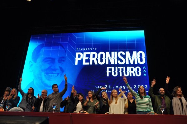 Editorial de editoriales: sin futuro pero con slogan