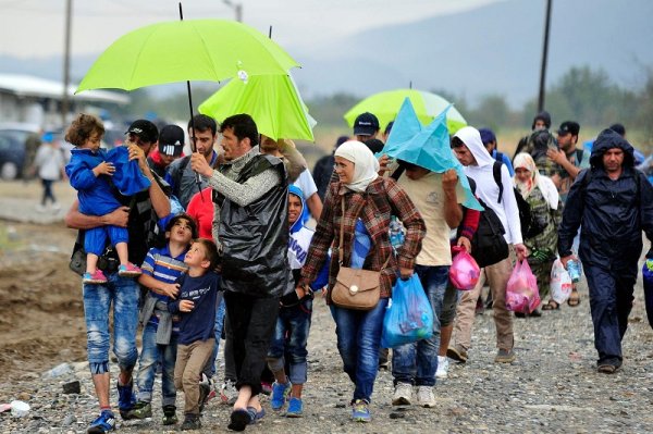 ONU: mujeres y niñas refugiadas sin acceso a servicios de salud