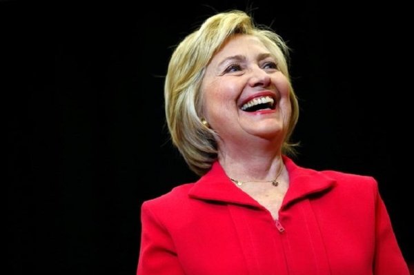 Internas en Puerto Rico: Hillary Clinton al borde de la nominación