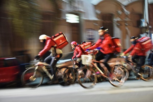 En Rosario, Pedidos Ya quiere despedir a cientos para precarizar como en Glovo y Rappi