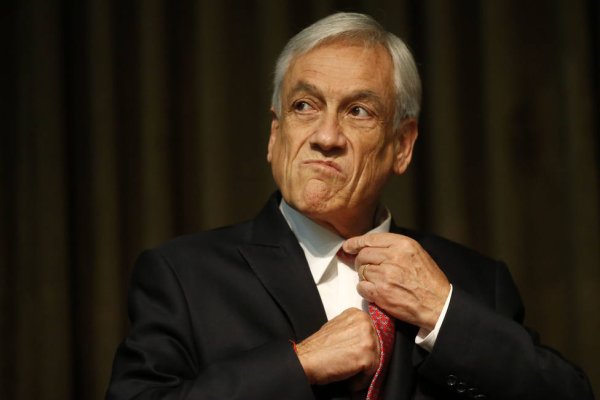 Piñera cierra el 2019 con hipócrita mensaje en su cuenta de Twitter