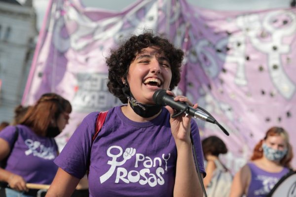 [Fotogalería] Pan y Rosas se moviliza en otras ciudades de Europa y América Latina