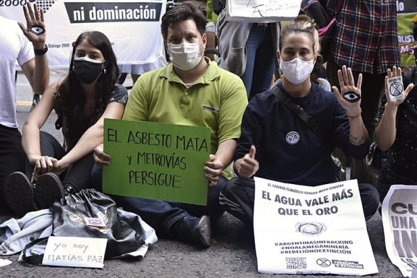 Trabajadores del subte se solidarizan con Andalgalá y llaman a impulsar una campaña en común contra el asbesto