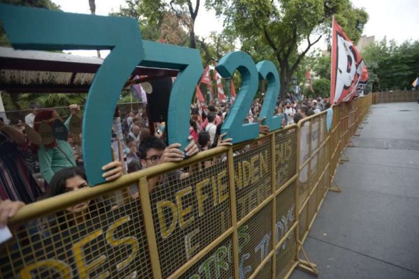 Ley 7722: El palacio de las leyes y las calles del pueblo