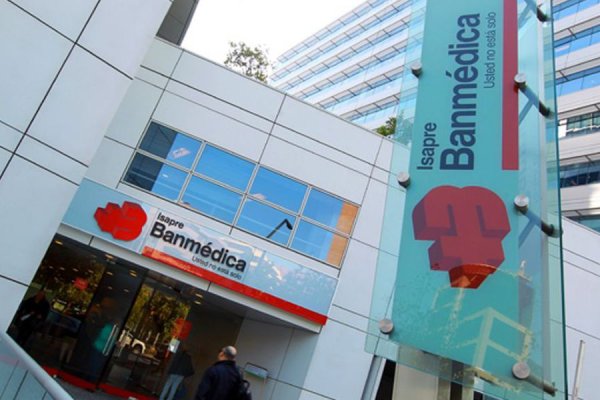 “Caza de brujas” por querellas de Isapre Banmédica contra 43 psiquiatras por aumento de licencias post pandemia