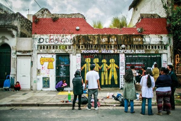 Impunidad: marcha a diez años del incendio de taller clandestino en Luis Viale