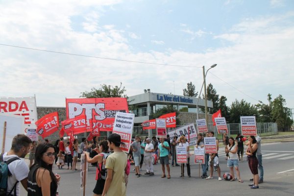 Córdoba: corte frente a La Voz del Interior en solidaridad con los trabajadores de AGR