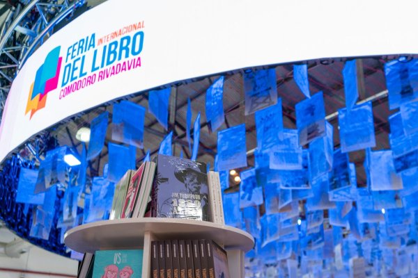 Feria del Libro de Comodoro Rivadavia: Exitosa actividad de Ediciones IPS