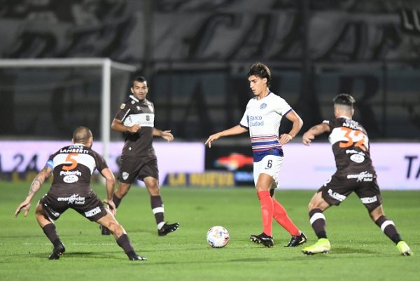 En un partidazo, San Lorenzo venció a Platense 4 a 2