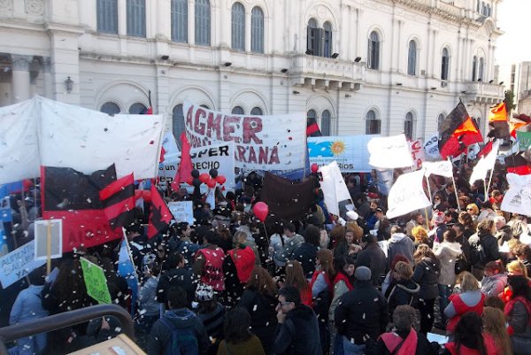 A propósito de la lucha paritaria y la situación de los docentes en Entre Ríos