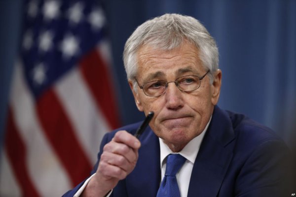 Chuck Hagel renuncia como secretario de Defensa de EE. UU.