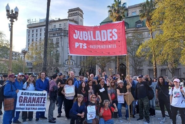 Marcha de jubilados: exigieron a las centrales sindicales que convoquen a un plan de lucha