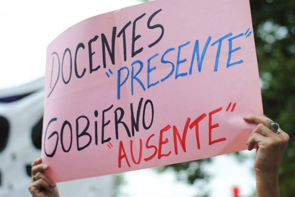 Las que sostenemos la educación pública