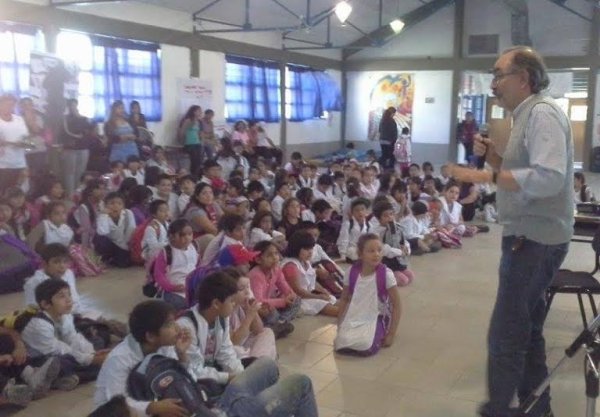  “Es una canallada decirle al chico que vaya a la escuela para conseguir trabajo”