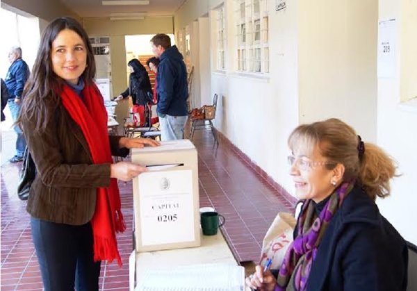 Barbeito: " Le quieren sacar las ganas de votar a la gente"