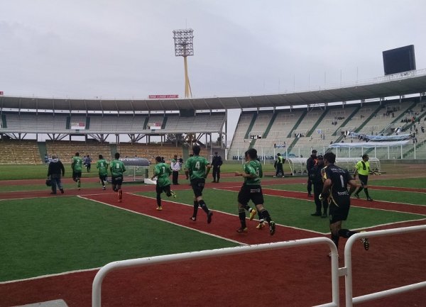 Córdoba: Peñarol quiso, pero no pudo ante Racing