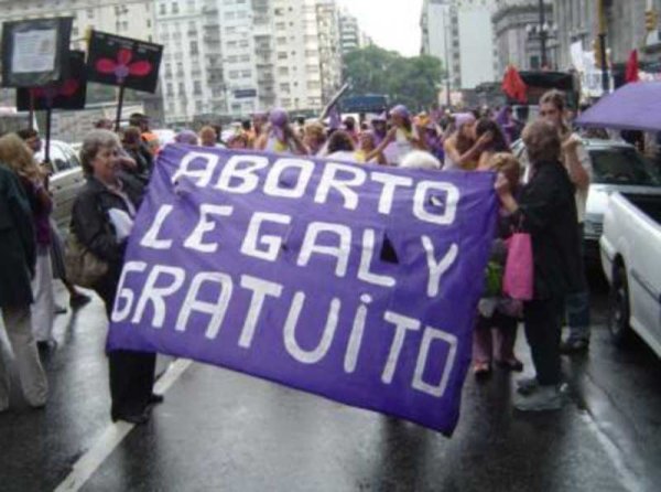 El Gobierno español prohibirá el aborto de las menores que no tengan consentimiento paterno