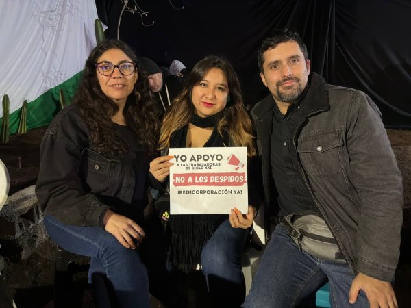 Estamos con las trabajadoras de Siglo XXI ¡No a los despidos, reincorporacion ya!