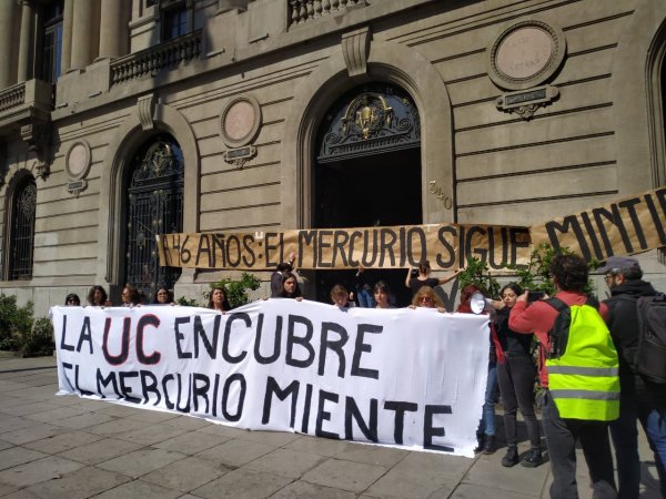 Estudiantes: "A 46 años El Mercurio sigue mintiendo"