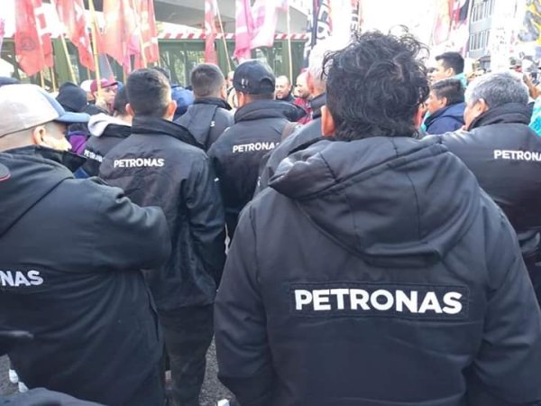 Quilmes: trabajadores de Petronas se movilizarán al Ministerio de Trabajo este lunes