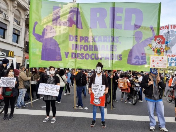 [VIDEO] Juventud precaria se moviliza en Argentina: Las y los jóvenes en Chile desde Vencer envían solidaridad internacional 