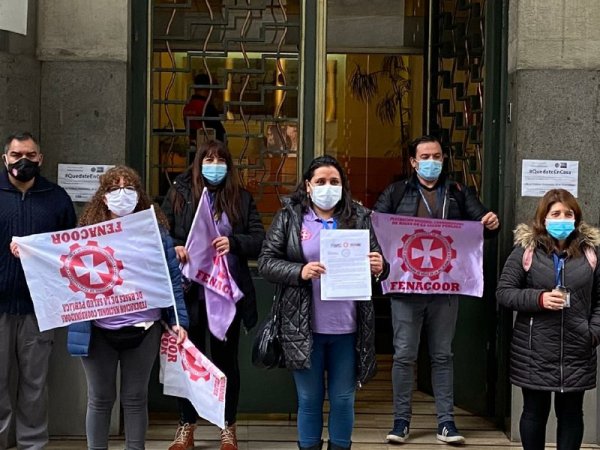 Dirigentes de la FENACOOR entregan carta al Minsal exigiendo seguridad y protección para los trabajadores de la salud