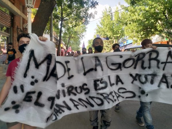 Sexta marcha de la gorra en Mina Clavero