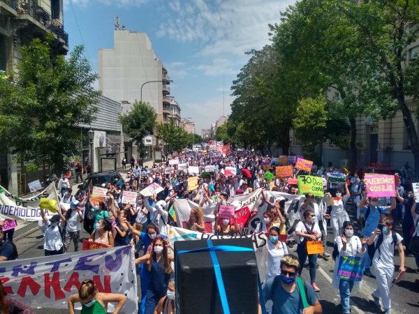 Movilización de Salud: "Tenemos que pelear juntos para enfrentar los planes de ajuste que descargan contra las y los trabajadores"