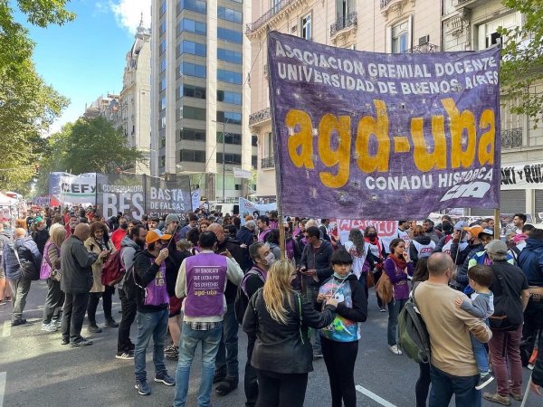 Amplio triunfo de la izquierda en las elecciones gremiales de docentes UBA