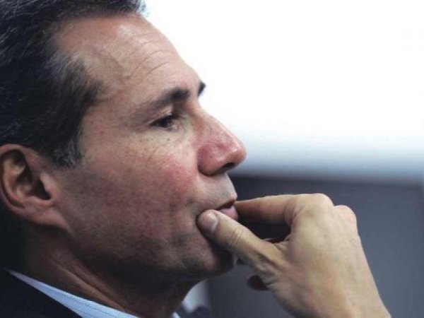 Nisman: un año de la trama oscura de la política y los servicios de inteligencia