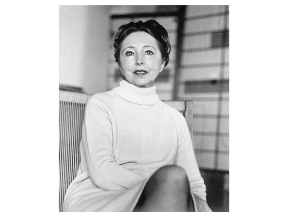 Anaïs Nin: “Es correcto para la mujer ser, sobre todo, humana. Yo soy, en primer lugar, mujer”