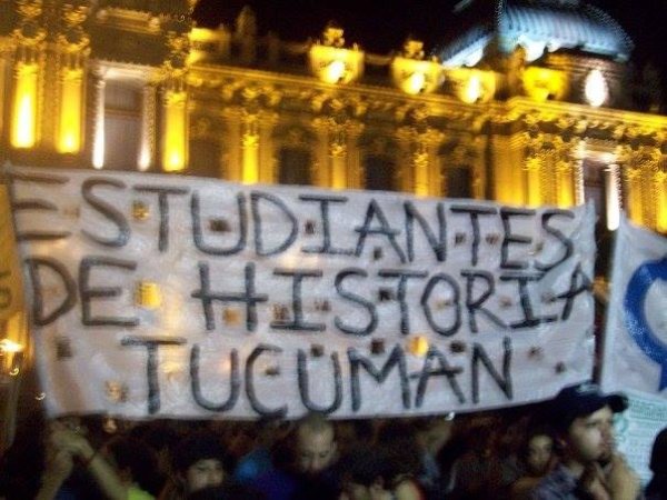 Historia (UNT): los estudiantes suman su apoyo al paro docente