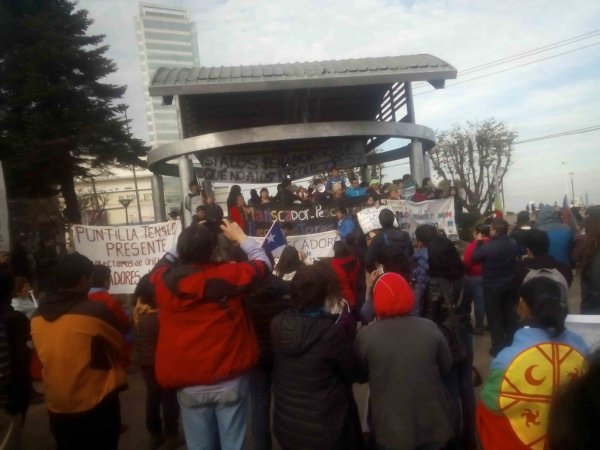 Pescadores, cesantes y estudiantes llaman a marchar este 21 en Puerto Montt