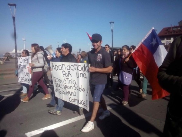 700 personas marcharon en Puerto Montt este 21 de mayo