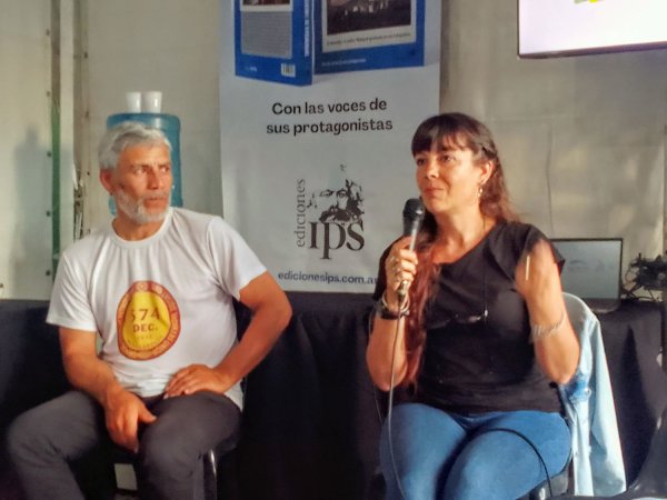 Trincheras de Libertad: presentación de una crónica obrera en la Feria del Libro de San Martín 