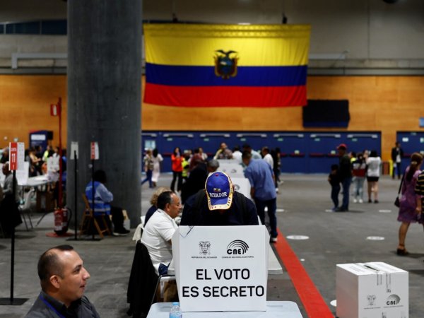 Elecciones en Ecuador bajo la crisis económica y social, la militarización y autoritarismo