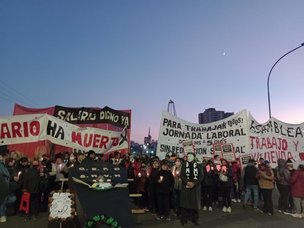 [Video] Movilización en Córdoba por aumento del salario mínimo