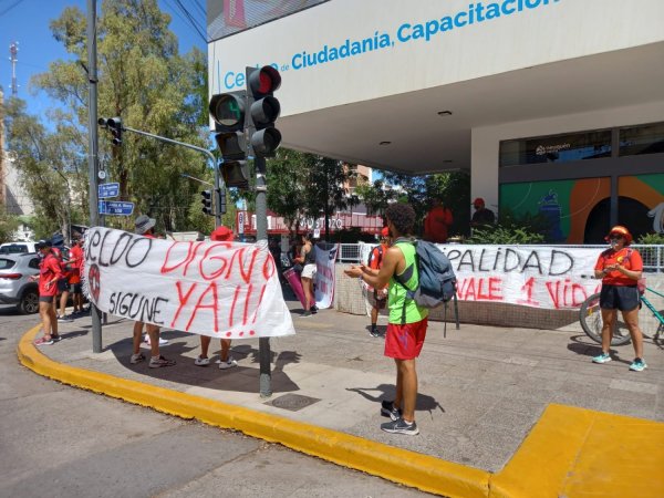 Guardavidas municipales denuncian que los salarios están un 50% por debajo del promedio nacional