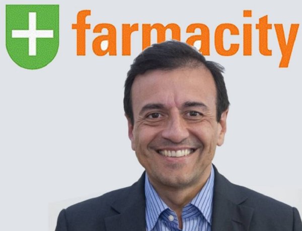 El cuestionado funcionario Quintana vendió sus acciones de Farmacity