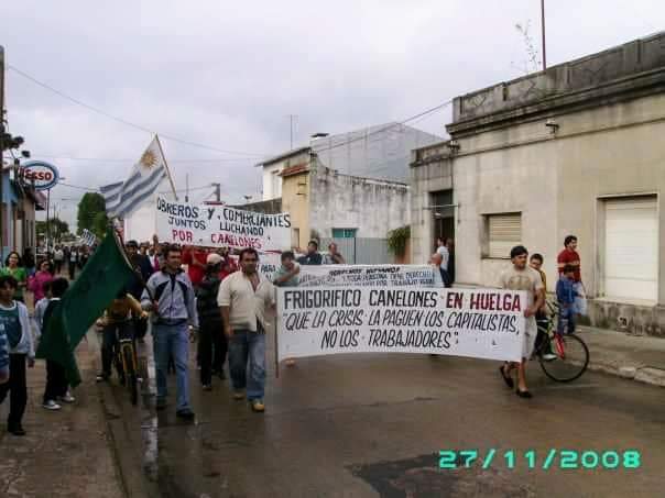 Marcha del 27 de noviembre, en el medio de la huelga. Fotos: aportadas por Rodolfo García