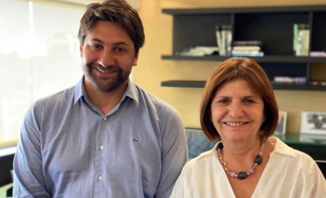 Bullrich con Sebastián López, el diputado provincial del PRO que pedía "cien lucas para rosca"