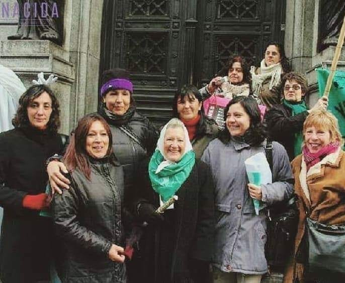 Nora Cortiñas junto a referentes de la Campaña Nacional por el Derecho al Aborto