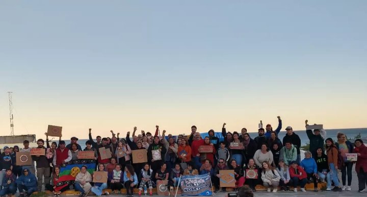 Cierre del Encuentro en el playón de la primer bajada. Las Grutas.