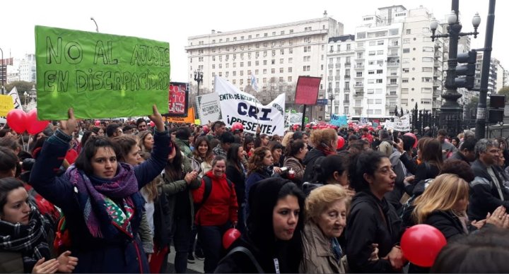 Marcha contra el ajuste realizada en Congreso en el Día Internacional de las Personas con Discapacidad