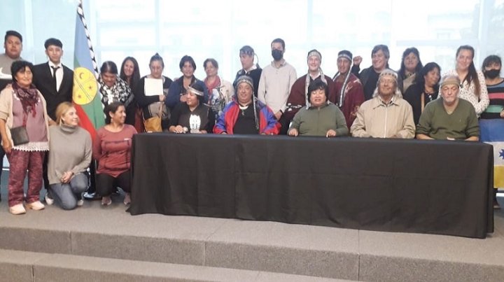 Representantes de las comunidades indígenas en reunión del CPAI | Foto Organización del Parlamento Mapuche Tehuelche