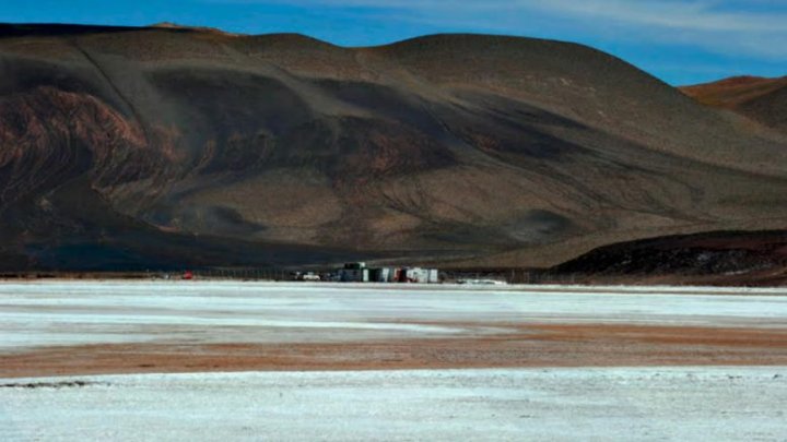 Salar del Hombre Muerto, Salta. Emprendimiento multinacional coreana Posco 