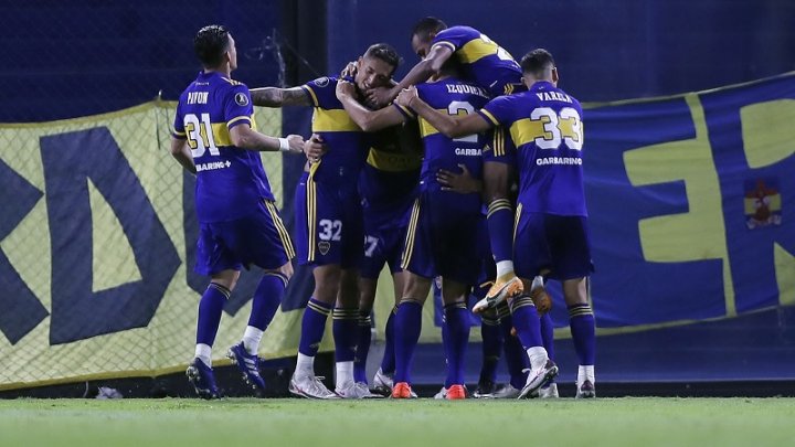 Festejo del gol de Villa: Boca se impuso 2-0 ante el Santos. Foto: Conmebol.