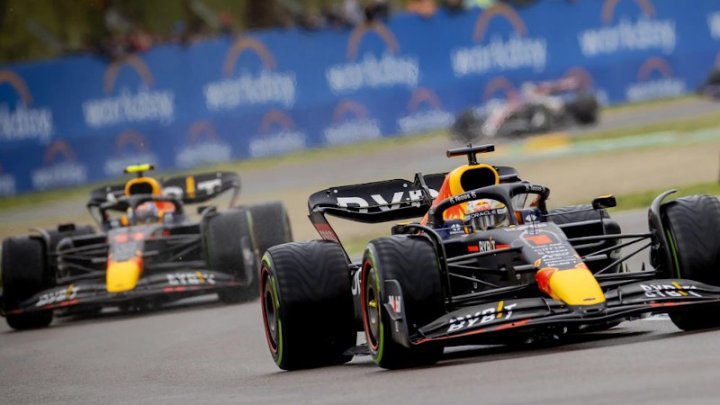 1 - 2 de Redbull, Verstappen y Perez