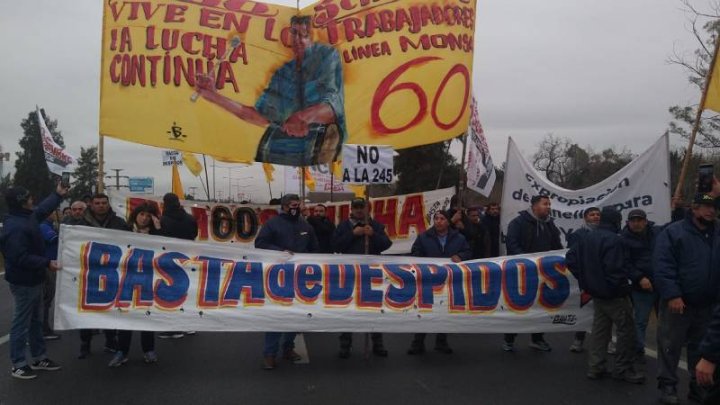 Corte de la Panamericana contra los despidos.